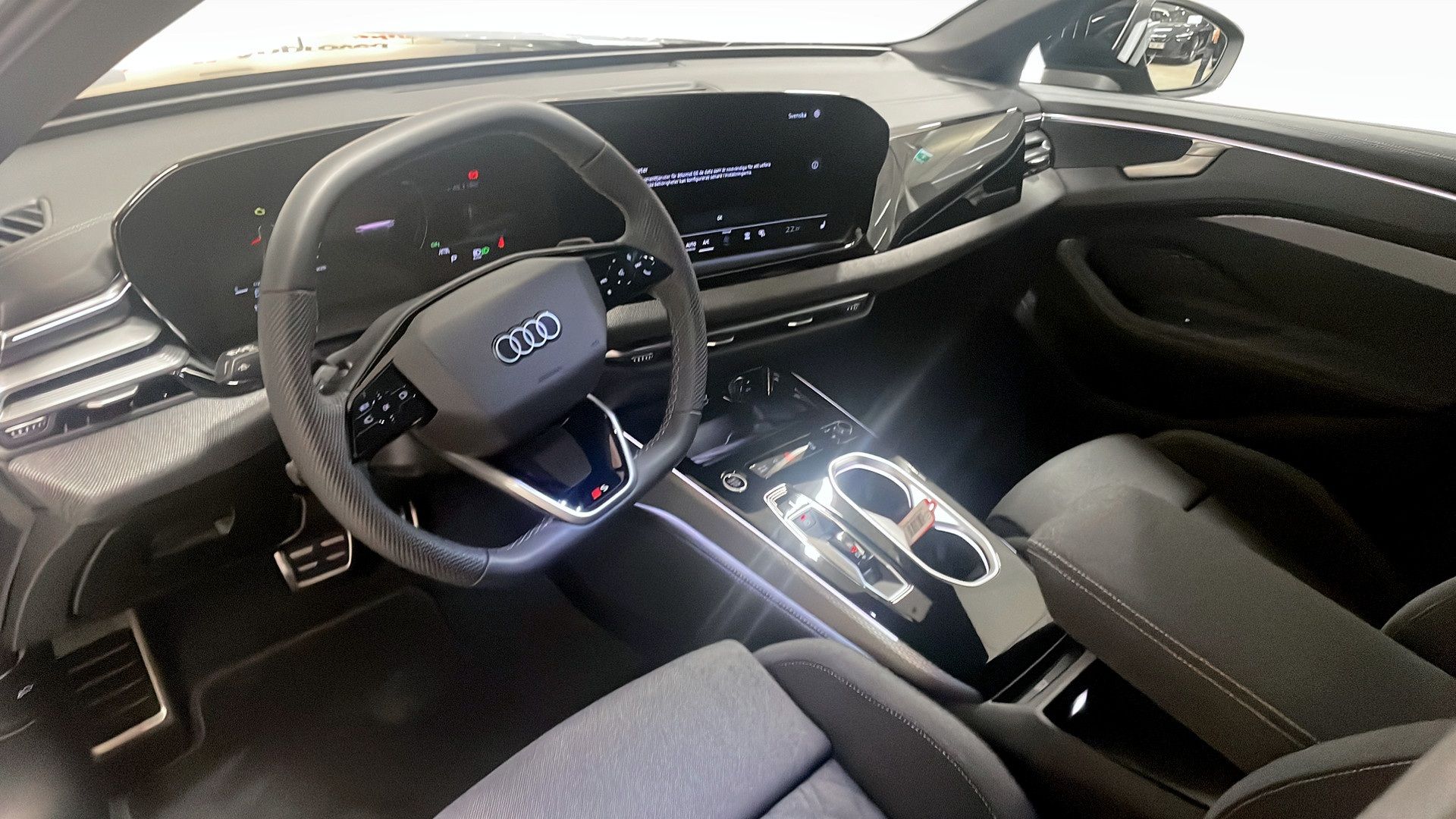 Audi A6 Avant e-hybrid quattro 2026, bild 7/10