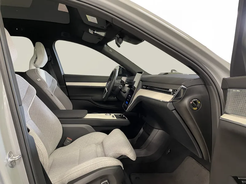 Bild 15 av 15 – Volvo EX90 Twin Motor Performance 7-seater Ultra 7sätes