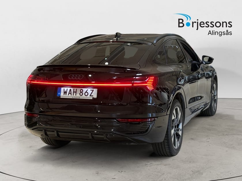 Bild 4 av Audi Q8 Sportback 50 e-tron quattro S-Line Drag/El-Stolar/Backkamera