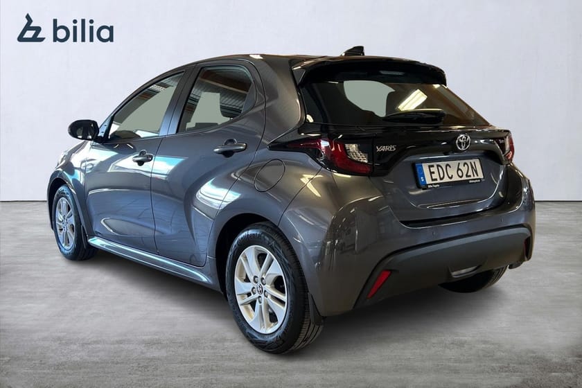 Bild 2 av Toyota Yaris Hybrid 115 1,5 5D ACTIVE KOMFORTPAKET OCH P-SENSORER VINTERHJUL