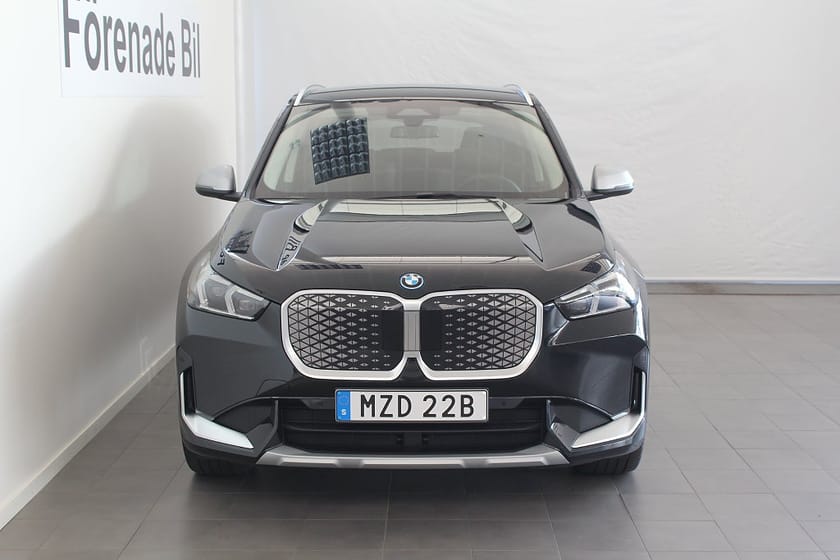 Bild 2 av BMW iX1 eDrive20