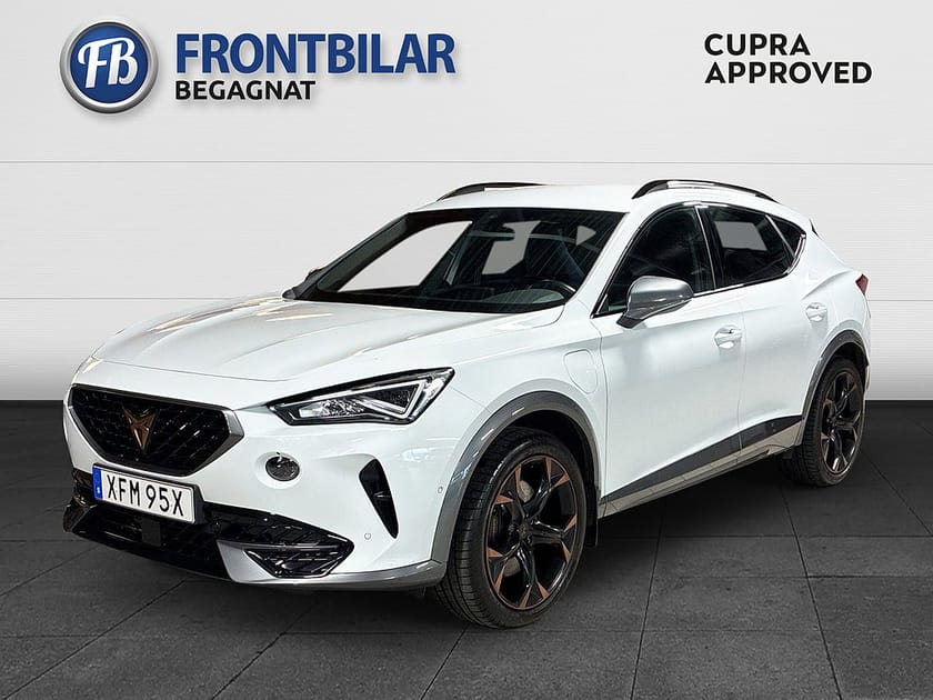 Bild 4 av CUPRA Formentor VZ e-Hybrid e-Hybrid/245hk/B-Kamera/El-Drag/Full Link/19"