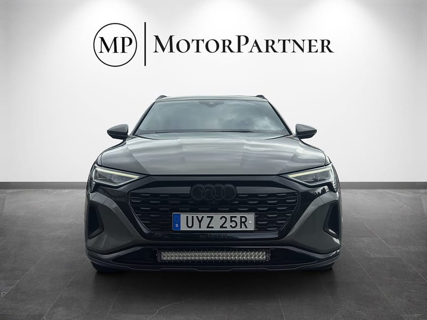 Bild 3 av Audi Q8 55 e-tron quattro