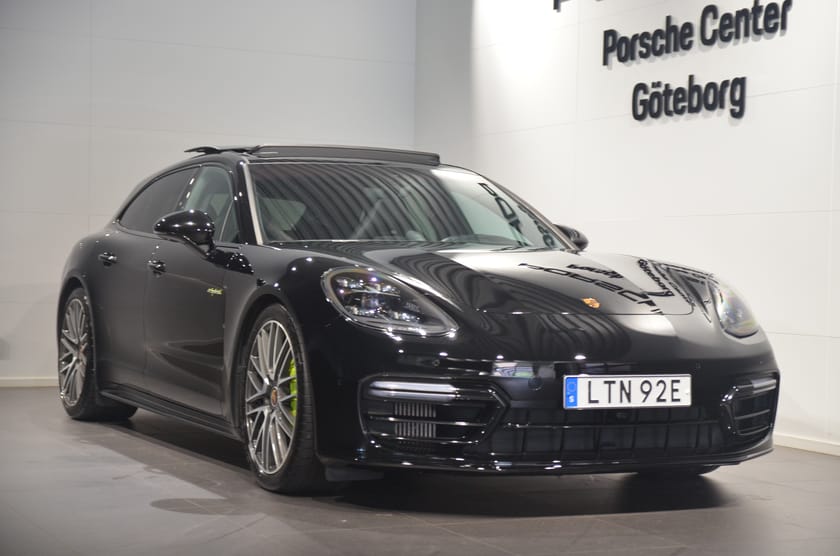 Bild 2 av Porsche Panamera Turbo S E-Hybrid Sport Turismo 