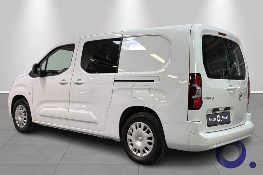 Bilde 3 av Opel Combo-e Cargo XL L2 50 kWh | CRUSIE CONTROL, KAMERA, CARPLAY++