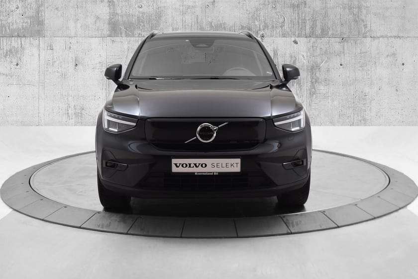 Bilde 2 av Volvo XC40 Recharge 231 HK/Ultimate/360 g. k./Hengerfeste
