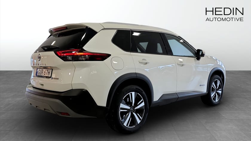 Bild 2 av Nissan X-Trail e-4ORCE N-CONNECTA DESIGN PACK
