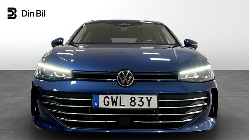 Bild 4 av Volkswagen Passat Variant eHybrid SC Business 272hk Drag & Värmepaket