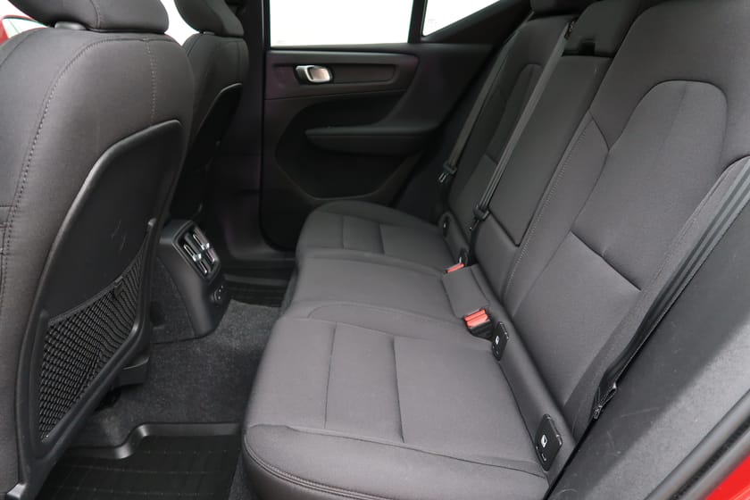 Bild 2 av Volvo XC40 Recharge T4 Inscription Expression