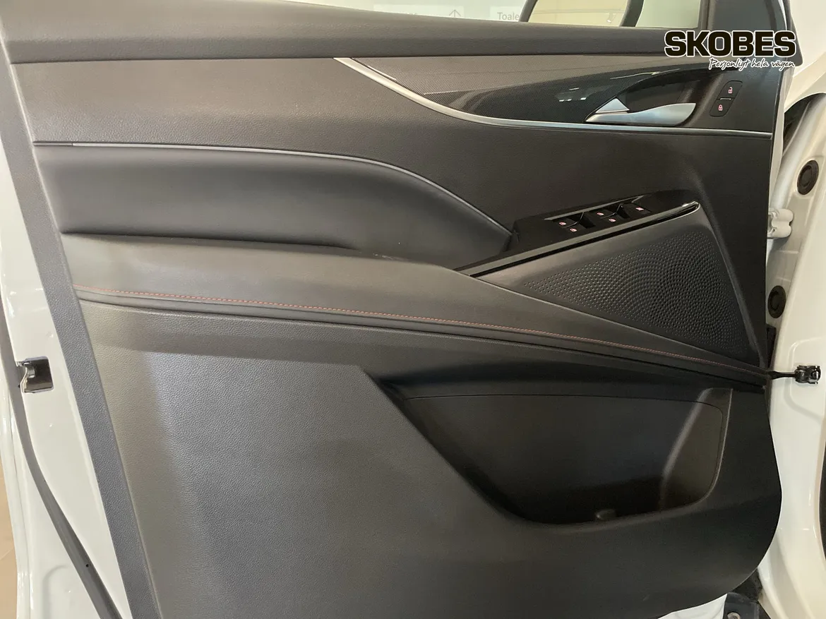 Maxus Euniq 6