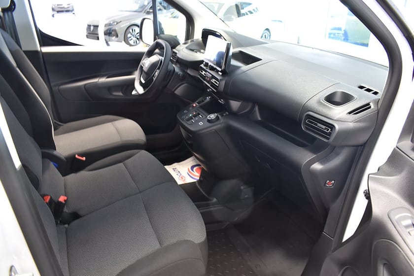 Bild 5 av Peugeot Partner 1.5 BlueHDi L2 Plus 130 4x4 EAT