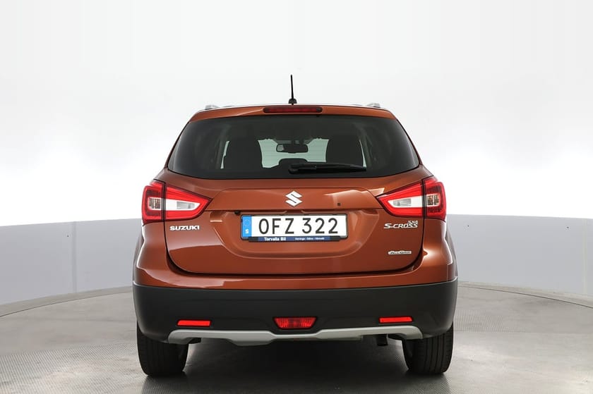 Bild 4 av Suzuki SX4 S-Cross Exclusive 1.0 Manuell Boosterjet AWD B-kamera Caplay