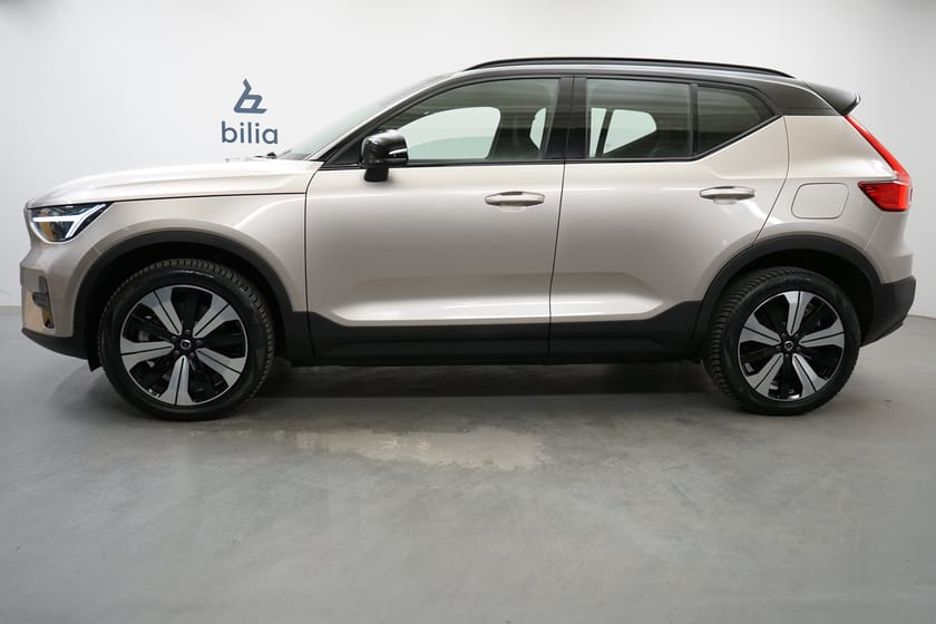 Bild 2 av Volvo XC40 Recharge Core, Baklucka elmanövrerad