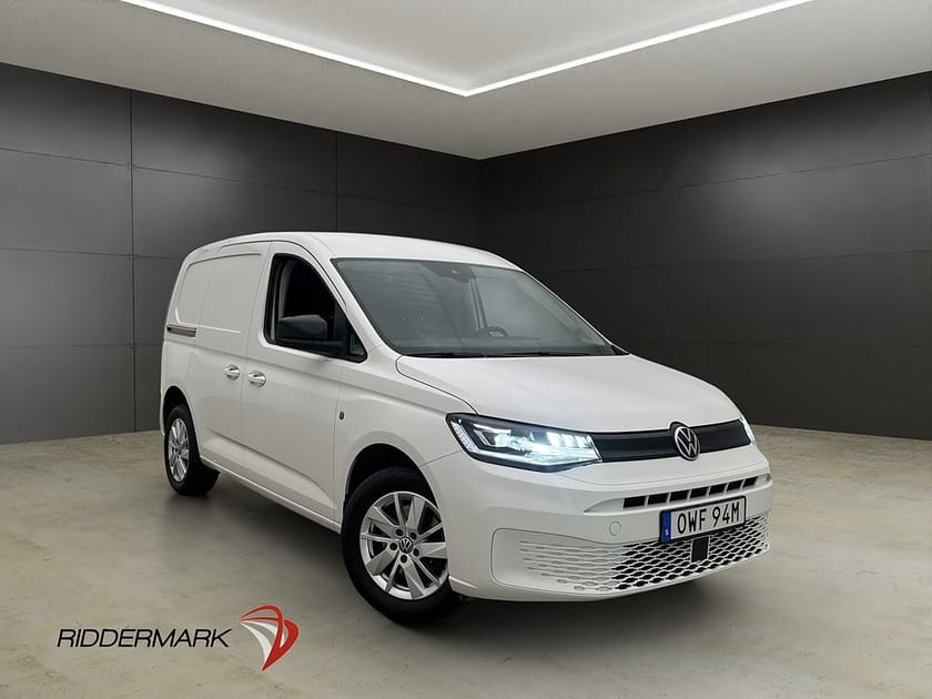Bild 1 av Volkswagen Caddy Cargo Värmare Drag B-Kamera CARPLAY Moms
