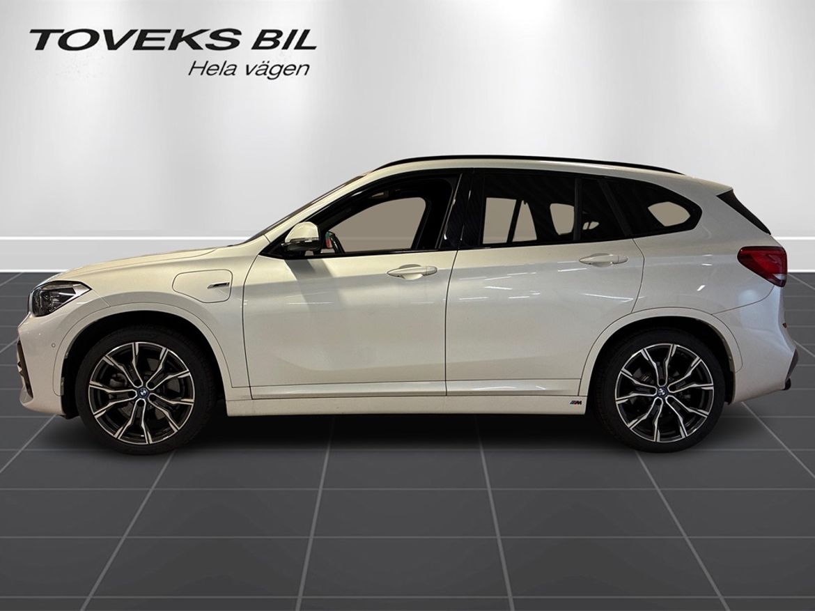 BMW BMW X1 xDrive25e — bild 4