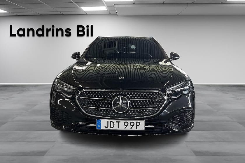 Bild 2 av Mercedes-Benz E 300 de 4MATIC All-Terrain Avantgarde Premium / Glastak