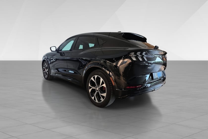 Bilde 4 av Ford Mustang Mach-E Long Range AWD 2023 4X LR AWD, Premium, Matrix lys, B&O, el.seter +++