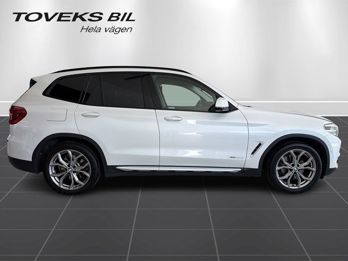 BMW BMW X3 xDrive30d — bild 2