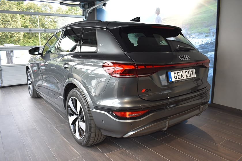Bild 2 av Audi Q6 e-tron quattro