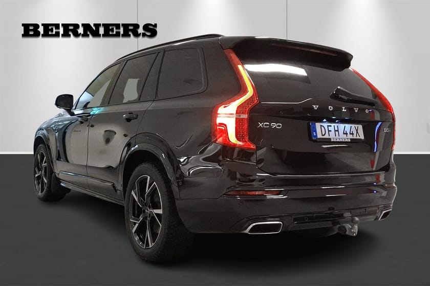 Bild 3 av Volvo XC90 7 Säten B5 AWD Geartronic R-design,7sits, Pano, B&W, HuD