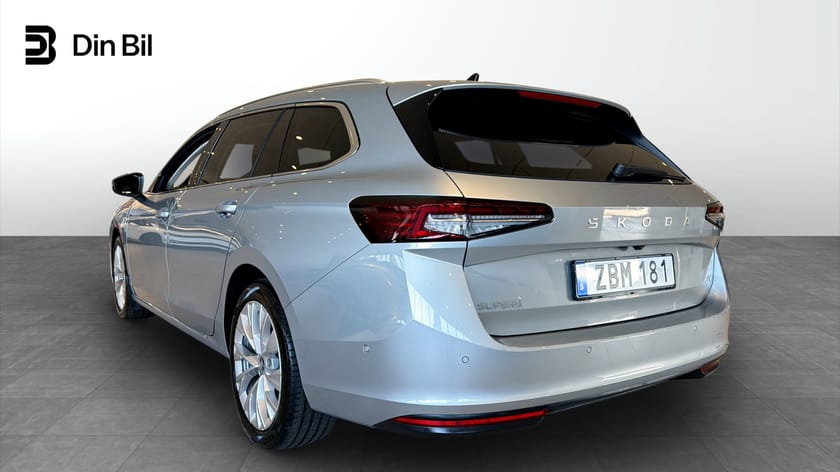 Bild 3 av Škoda Superb iV Kombi SELECTION TSI 204 DSG *Laddhybrid*