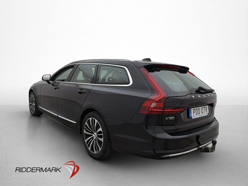 Bild 4 av Volvo V90 T6 AWD Core Edition Värmare Kamera Drag CarPlay