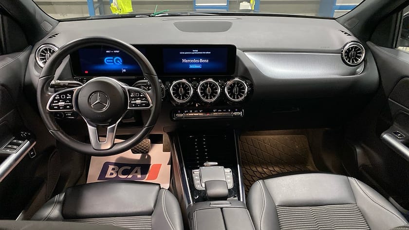 Bild 5 av Mercedes-Benz EQA 250 Progressive Line | Drag | Backkamera |