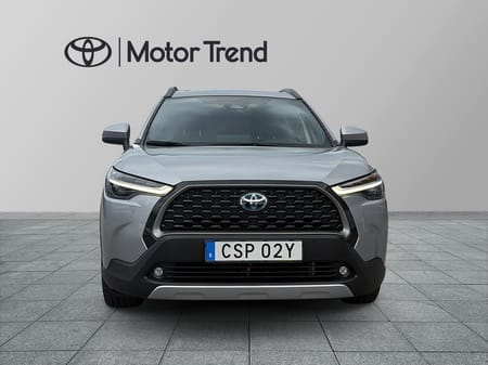 Toyota Corolla Cross Hybrid AWD-i 2,0 EXECUTIVE SKINN JBL