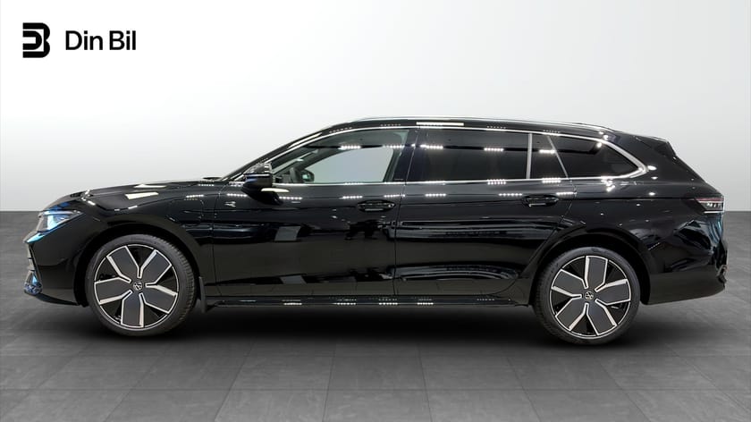Bild 2 av Volkswagen Passat Variant eHybrid 272 DSG6 R-LINE