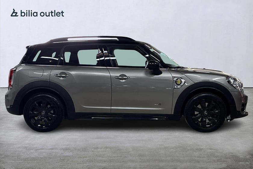 Bild 5 av MINI Countryman Cooper SE ALL4 Experience 224hk Navi P-sensor Connected