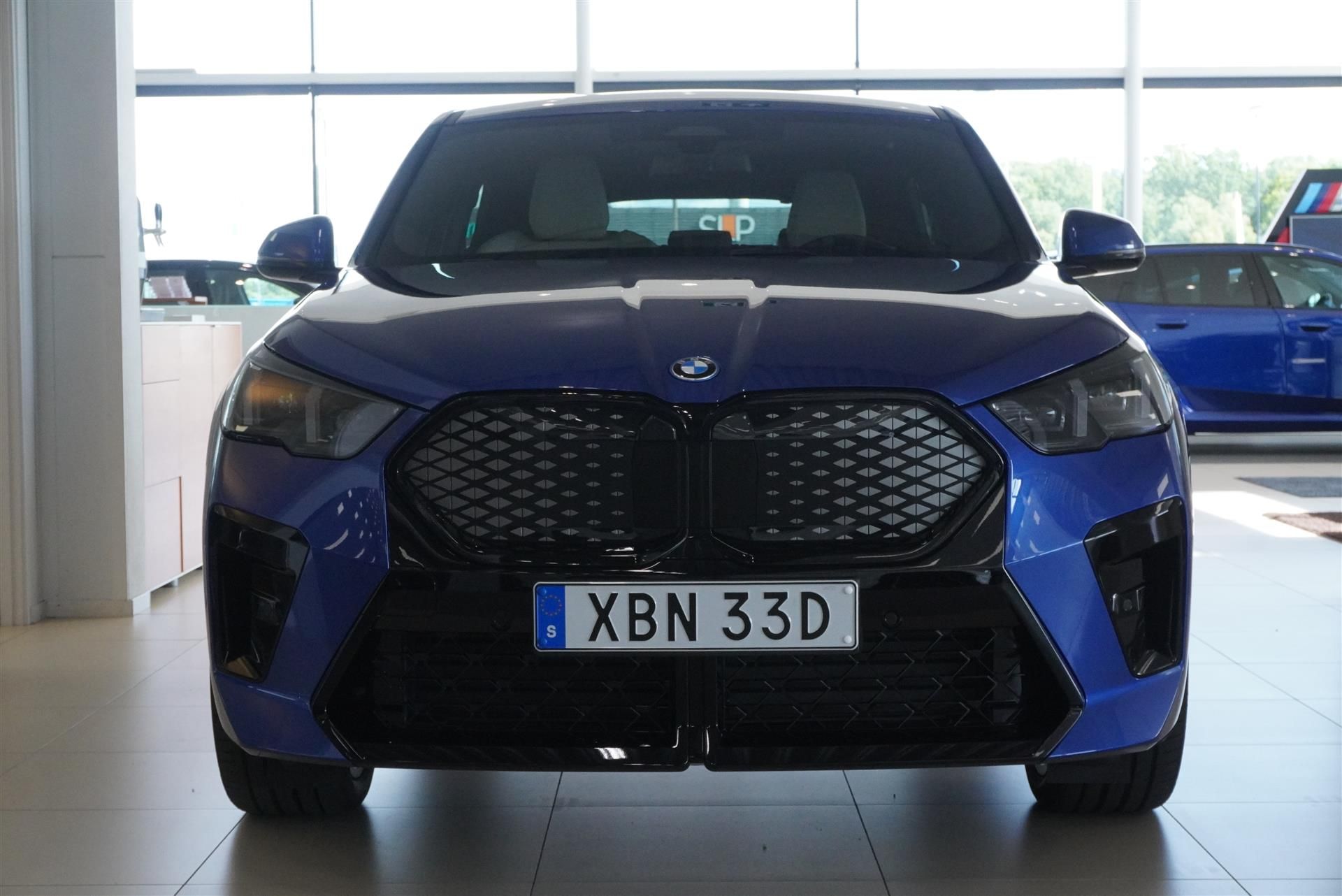 BMW iX2 eDrive20, 204ps, 2027