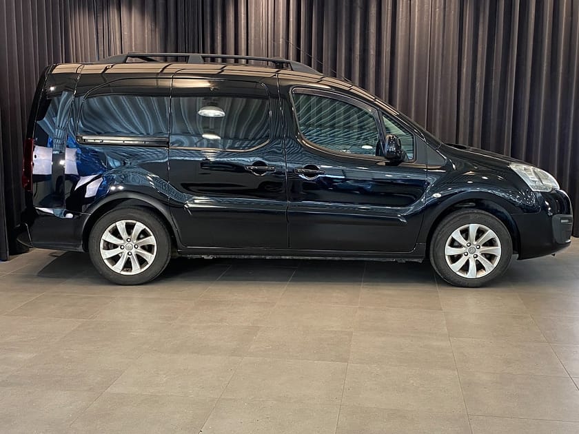 Bild 5 av Citroën Berlingo Van L2 Lång / Automat / Inredning / Drag/ Ny kamrem