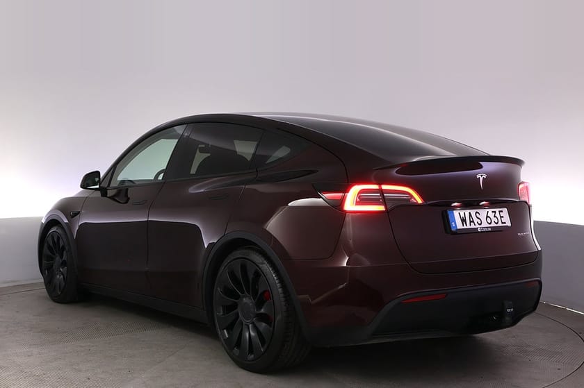 Bild 4 av Tesla Model Y Performance Autopilot Panorama Drag