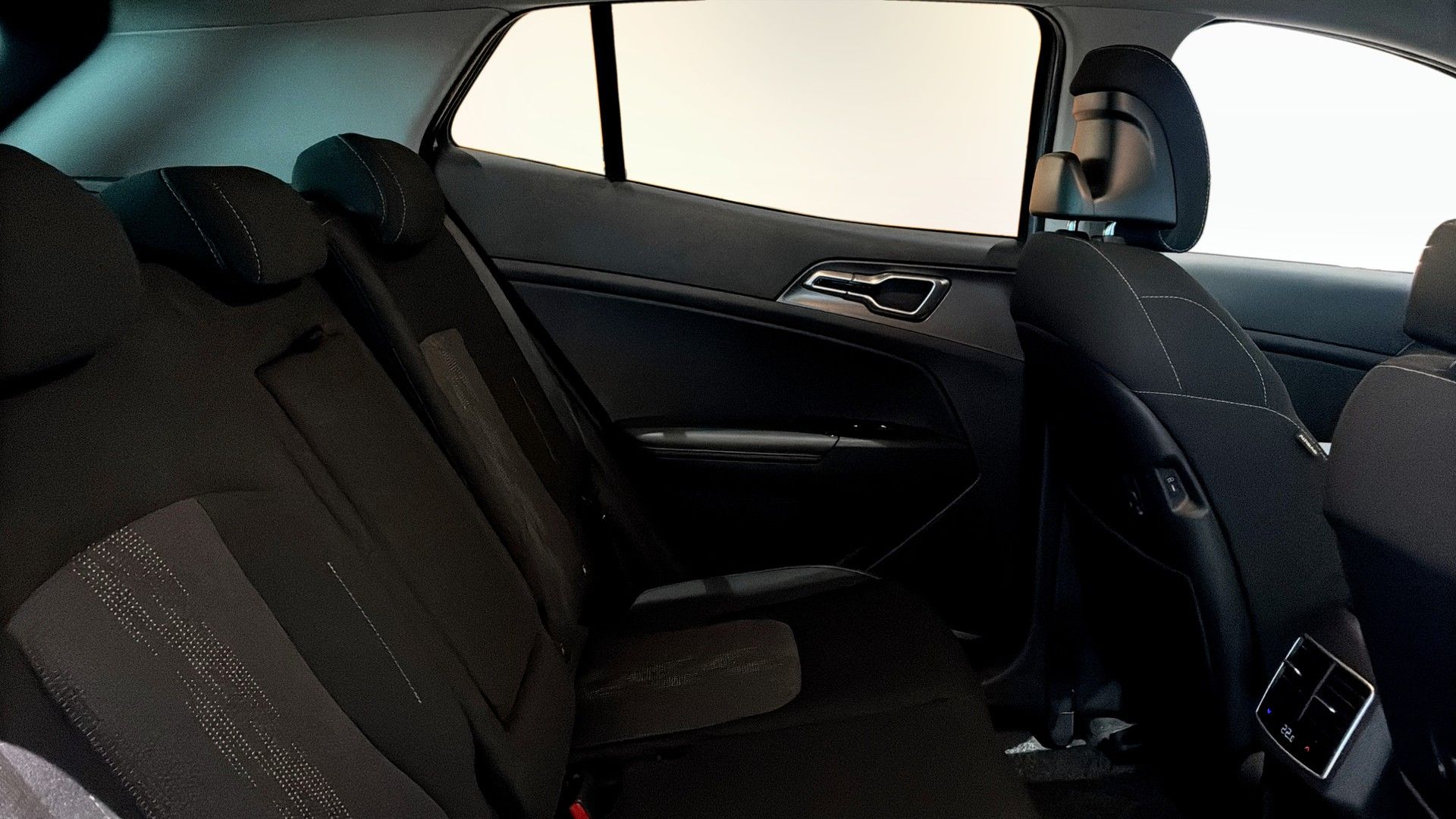 Kia Sportage 2023, photo 5/10
