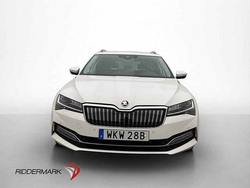 Bild 2 av Škoda Superb iV Kombi Skoda 1.4 TSI Business L&K Drag Canton Läder