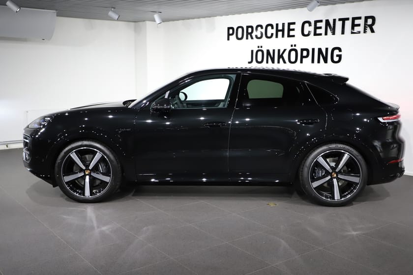 Bild 2 av Porsche Cayenne E-Hybrid Coupé Black Edition