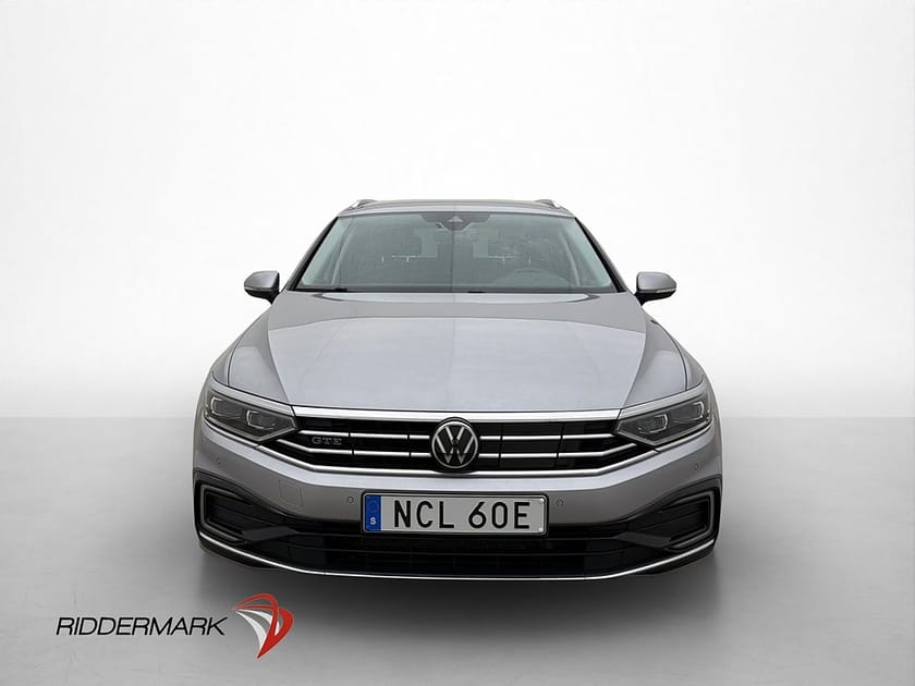 Bild 2 av Volkswagen Passat Sportscombi GTE 1.4 TSI 218hk Drag Värmare IQ Kamera