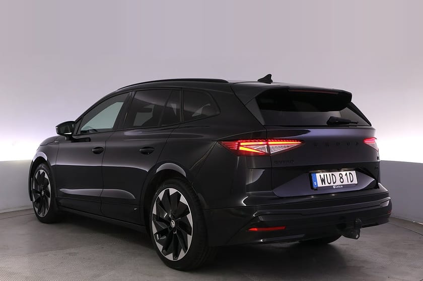 Bild 4 av Škoda Enyaq iV 80x Skoda Sportline 360 HUD Elstol BSM Crystal Drag