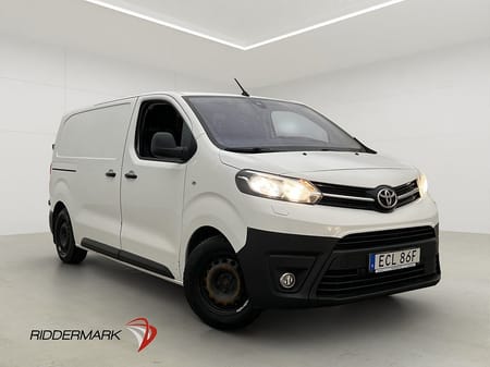 Toyota Proace L2 Ny-Kamrem Värmare Drag PDC 2xDörrar MOMS