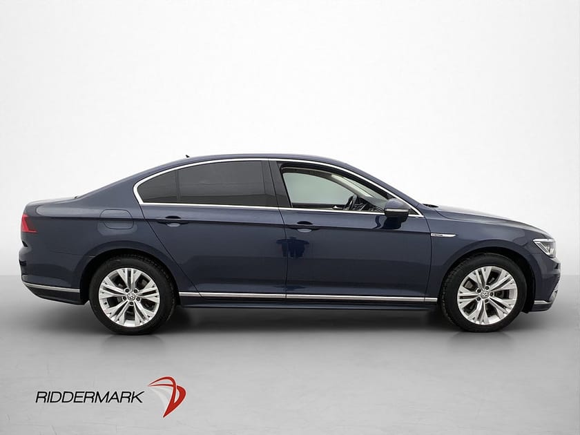 Bild 4 av Volkswagen Passat 4M Cockpit D-Värm Kamera Skinn Navi Drag