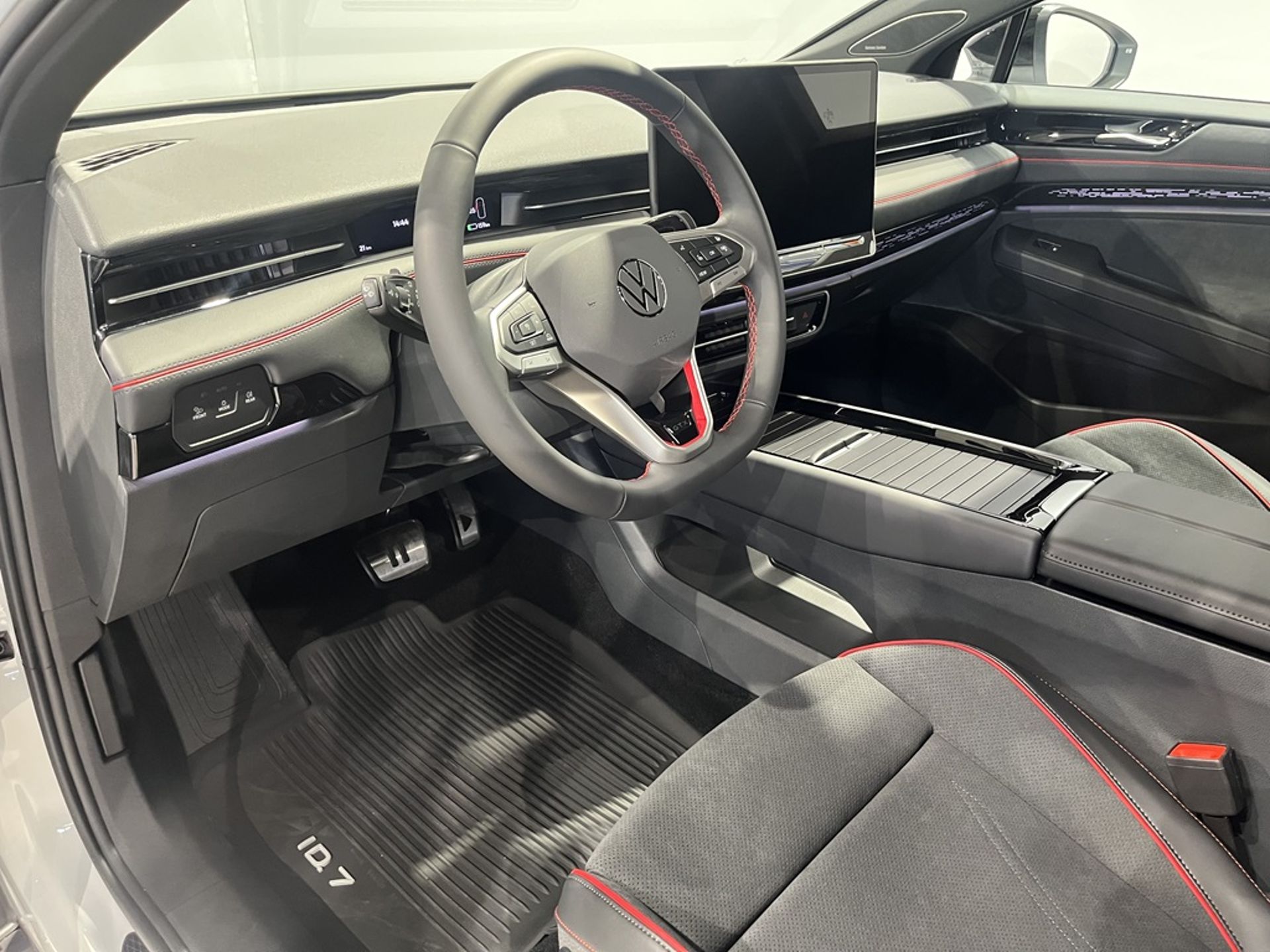 Volkswagen ID.7 GTX Tourer 2027, kuva 7/10