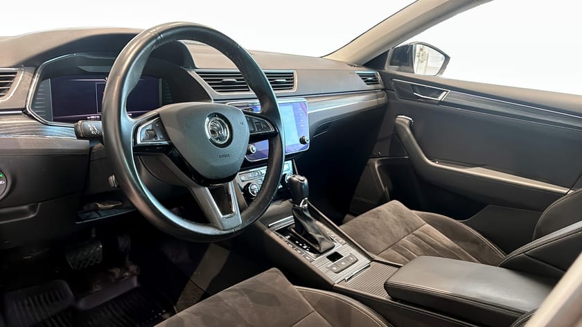 Bild 2 av Škoda Superb Kombi