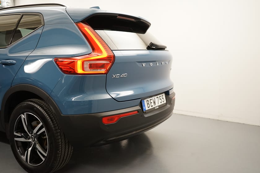 Bild 3 av Volvo XC40 B4 FWD Bensin Plus Dark, Navigation, HarmanKardon PremiumSound