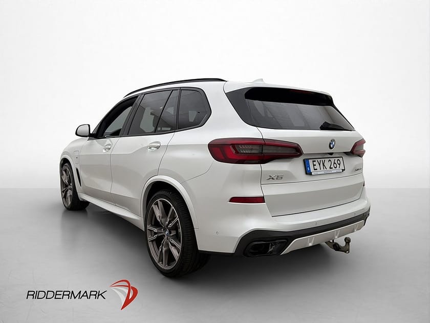 Bild 5 av BMW X5 xDrive45e iPerformance M Sport Luftfjädring Night-V Laser H/K Pano