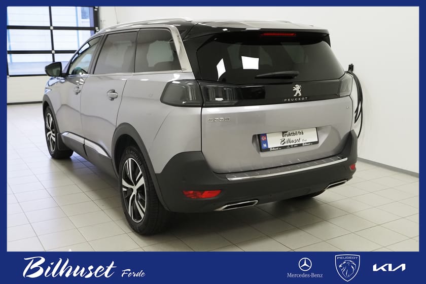 Bilde 2 av Peugeot 5008 GT 1.5 130hk / 7Seter / ACC