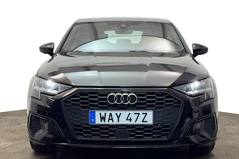 Bild 3 av Audi A3 Sportback 35 TFSI SB Aut Kamera Cockpit AdaptivFH LÅGMIL MOMS