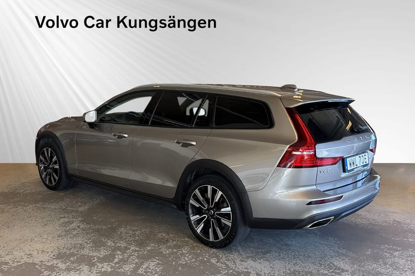 Bild 4 av Volvo V60 Cross Country D4 AWD Advanced Edt DRAG/KAMERA