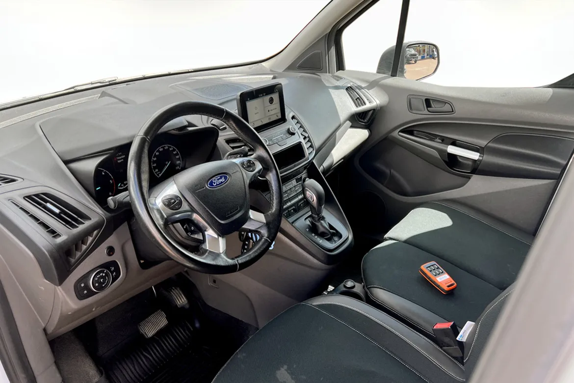 Ford Transit Connect 210 LWB