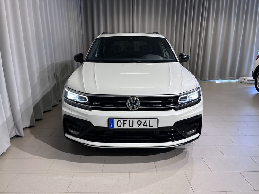 Bild 2 av Volkswagen Tiguan R-line 2.0 TDI 190hk 4M DSG, Black / Drag