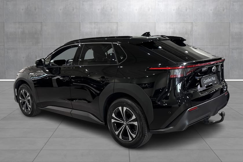Bilde 3 av Toyota bZ4X Executive AWD, h-feste, JBL, skinn, kamera, cruise